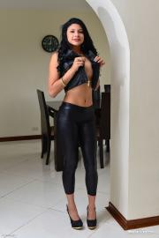 111080010_070.jpeg image hosted at ImgAdult.com