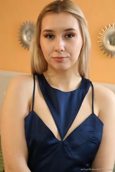 image hosted at ImgAdult.com