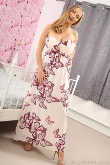 image hosted at ImgAdult.com