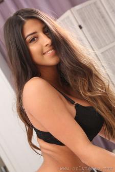 image hosted at ImgAdult.com