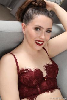 image hosted at ImgAdult.com