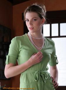 image hosted at ImgAdult.com